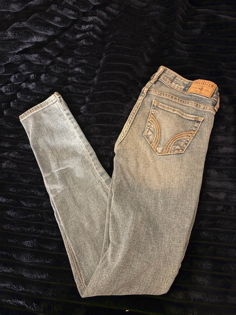 Women’s Light Blue Distressed Skinny Jeans